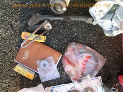 Honda_GL_1100_DX_Aspencade_Interstate_Goldwing_SC02_Ersatzteile_spares_spare_parts_Motor_Vergaser_engine_etc__29.jpg