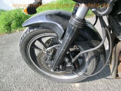 Suzuki_GSX_550_ES_GN71D_schwarz_Koffer-System_Gepaecktraeger_-_wie_GSX_400_750_1100_S_ES_EF__33.jpg