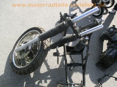 Triumph_Tiger_885i_T709_schwarz_Ersatz-Teile_spares_spare_parts_-_wie_750_900_T300_T400_T509_955i_Daytona_Trident_Speed_Triple_50_.jpg