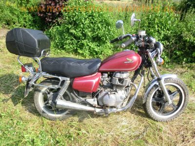 Honda_CM_400_T_NC01_braun_Twin_Chopper_Schuh-Topcase_-__wie_CM_CB_125_250_400_450_C_T_N_44.jpg