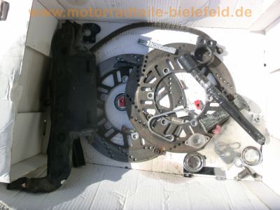 Kawasaki_GPZ_1000_RX_grau_Seitenschaden_ZXT00A_Extras_-_wie_ZX-10_ZXT00B_GPZ_900_750_R_ZX_900_A_10.jpg