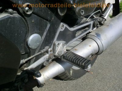 Kawasaki_GPZ_1000_RX_grau_Seitenschaden_ZXT00A_Extras_-_wie_ZX-10_ZXT00B_GPZ_900_750_R_ZX_900_A_134.jpg