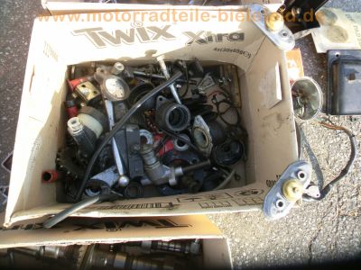 Suzuki_GS_550_E_neon-gelb_Ersatz-Teile_spares_spare_parts_-_wie_GS_400_500_750_850_1000_E_168.jpg