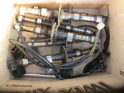 Suzuki_GS_550_E_neon-gelb_Ersatz-Teile_spares_spare_parts_-_wie_GS_400_500_750_850_1000_E_169.jpg