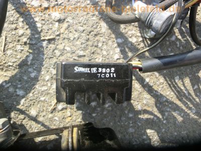 Suzuki_GS_550_E_neon-gelb_Ersatz-Teile_spares_spare_parts_-_wie_GS_400_500_750_850_1000_E_193.jpg