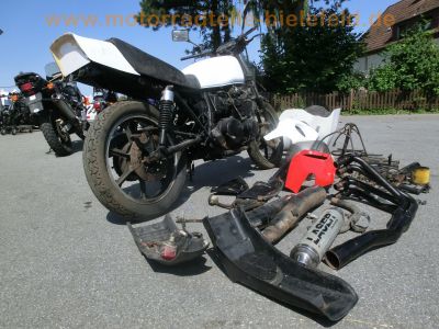 Kawasaki_KZ_750_R_weiss_ES-Verkleidung_GP_750_Z_mit_Z1-R_Z_1000_R_Maske_-_wie_Z_KZ_500_550_650_750_900_1000_4.jpg