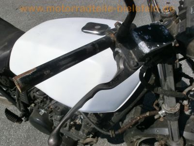 Kawasaki_KZ_750_R_weiss_ES-Verkleidung_GP_750_Z_mit_Z1-R_Z_1000_R_Maske_-_wie_Z_KZ_500_550_650_750_900_1000_52.jpg