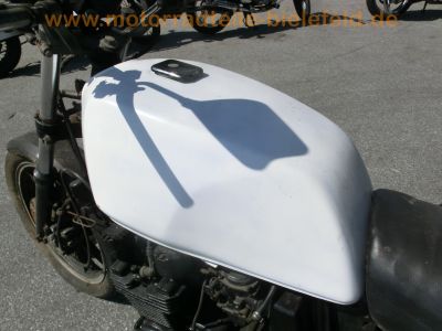 Kawasaki_KZ_750_R_weiss_ES-Verkleidung_GP_750_Z_mit_Z1-R_Z_1000_R_Maske_-_wie_Z_KZ_500_550_650_750_900_1000_71.jpg