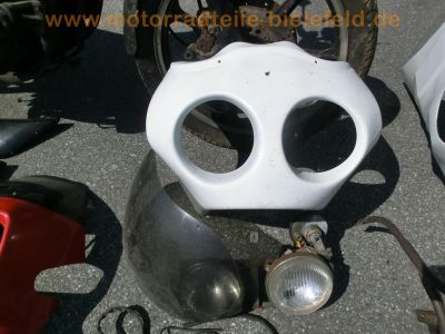 Kawasaki_KZ_750_R_weiss_ES-Verkleidung_GP_750_Z_mit_Z1-R_Z_1000_R_Maske_-_wie_Z_KZ_500_550_650_750_900_1000_8.jpg