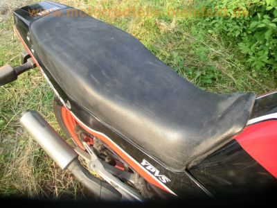 Yamaha_RD_350_YPVS_1WX_schwarz-rot_original_-_wie_RD_125_250_LC_4L1_4L0_31K_1WW_55.jpg