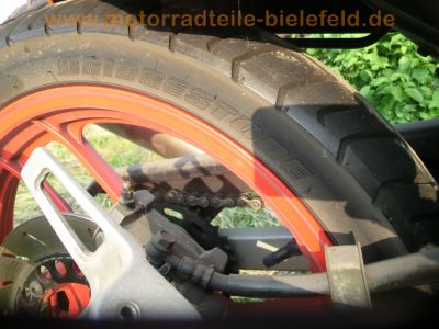 Yamaha_RD_350_YPVS_1WX_schwarz-rot_original_-_wie_RD_125_250_LC_4L1_4L0_31K_1WW_57.jpg
