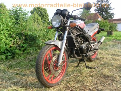 Yamaha_RD_350_YPVS_1WX_schwarz-rot_original_-_wie_RD_125_250_LC_4L1_4L0_31K_1WW_69.jpg