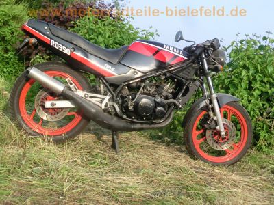 Yamaha_RD_350_YPVS_1WX_schwarz-rot_original_-_wie_RD_125_250_LC_4L1_4L0_31K_1WW_8.jpg