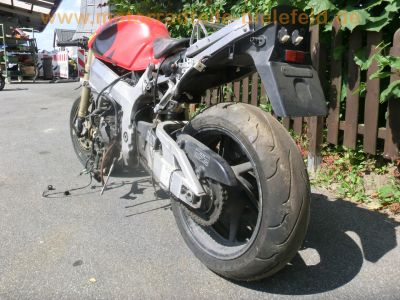 Honda_VTR_1000_SP-1_SC45_Sturz_-_wie_SP-2_RVT_1000_R_SC51_VTR_1000_Fireblade_SC36__31.jpg