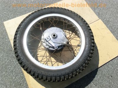 Honda_CL_250_S_MD04_Scrambler_Ersatz-Teile_spares_spare_parts_Hinter-Rad_rear_wheel_J_18_x_2_15_DID_2_15_x_18_1.jpg