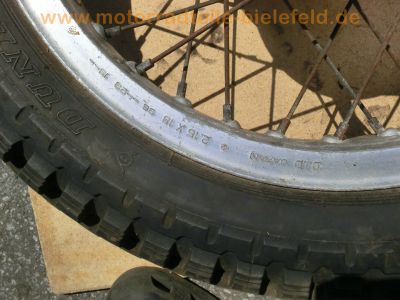 Honda_CL_250_S_MD04_Scrambler_Ersatz-Teile_spares_spare_parts_Hinter-Rad_rear_wheel_J_18_x_2_15_DID_2_15_x_18_3.jpg