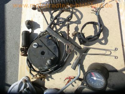 Honda_SL_250_XL_250_K_1975_Enduro_Scrambler_Ersatz-Teile_spares_spare_parts_-_wie_CL_TL_SL_CB_70_90_100_125_175_185_200_250_350_83_.jpg