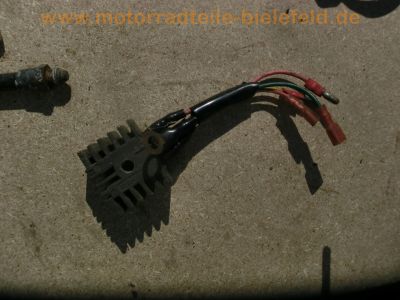 Honda_SL_250_XL_250_K_1975_Enduro_Scrambler_Ersatz-Teile_spares_spare_parts_-_wie_CL_TL_SL_CB_70_90_100_125_175_185_200_250_350_88_.jpg