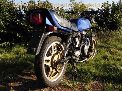 Honda_CB_400_N_blau_Cockpit_schwarz_-_wie_CM_CB_250_400_450_C_T_N_2.jpg