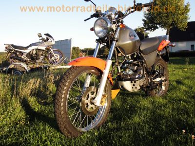 Honda_CLR_125_W_JD18_CityFly_Scrambler_Sturzbuegel_-_wie_XL_XLR_XR_125_L_R_JD16_JD19_47.jpg