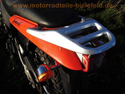Honda_CLR_125_W_JD18_CityFly_Scrambler_Sturzbuegel_-_wie_XL_XLR_XR_125_L_R_JD16_JD19_76.jpg