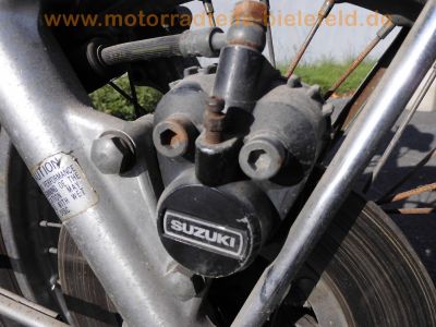 Suzuki_GT_250_grau_original_-_wie_GT_125_185_200_380_500_X7_12.jpg