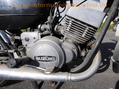 Suzuki_GT_250_grau_original_-_wie_GT_125_185_200_380_500_X7_18.jpg