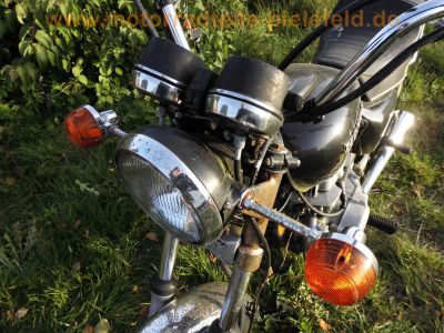 Honda_CM_400_T_NC01_schwarz_Chopper_orig__Auspuff_HM_447_448_Heck-Buegel_Chrom-Fender_40.jpg