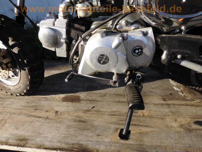 Skyteam_ST_110_-_8_CHROM_Mokick_Monkey_125_-_Nachbau_Replica_Honda_Z_50_Monkey_ST_50_DAX__36.jpg