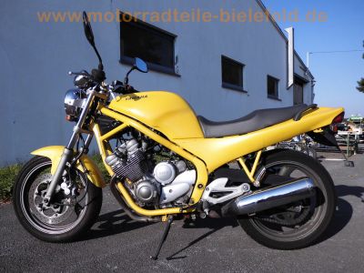 Yamaha_XJ_600_N_gelb_4LX_34PS_-_wie_XJ_600_S_Diversion_4BR_RJ01_1.jpg