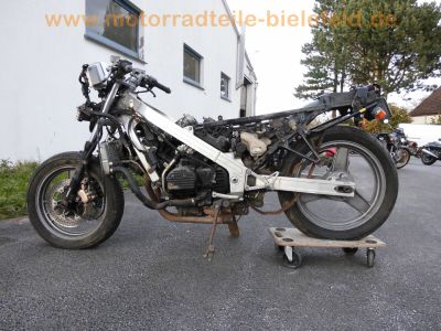 Honda_VFR_750_F_RC24_nackt_Ersatz-Teile_spare-parts_-_wie_RC36_CBR_600_1000_F_35.jpg