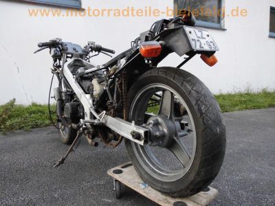 Honda_VFR_750_F_RC24_nackt_Ersatz-Teile_spare-parts_-_wie_RC36_CBR_600_1000_F_36.jpg