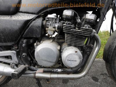 Kawasaki_Z_550_F_ZR550A_KZ550B_schwarz_MOTAD_4-1_-_wie_KZ_ZX_400_500_550_A_H_D_J_LTD_61.jpg