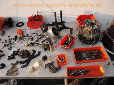 Honda_CY_50_Mokick_MIX_Sammlung_Custom_parts_Motoren_Extras_-_wie_Honda_XL50_CB50J_396.jpg