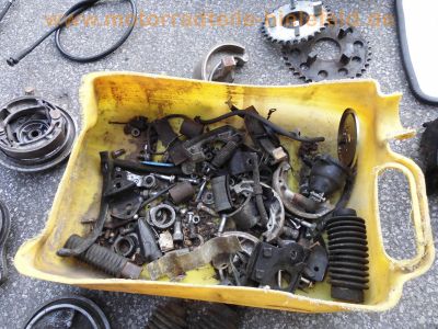 Honda_CY_50_Mokick_MIX_Sammlung_Custom_parts_Motoren_Extras_-_wie_Honda_XL50_CB50J_519.jpg