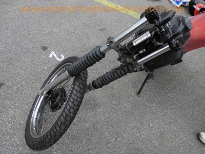 Yamaha_DT_125_LC_10V_Enduro_Motor-Ersatz-Teile_spare-parts_-_wie_RD_80_125_LC_I_II_LCI_LCII_145.jpg