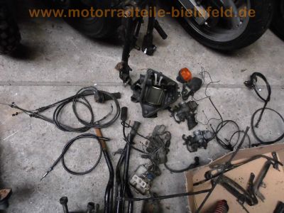 Honda_XL_250_S_3x_zerlegt_Ersatzteile_spare-parts_-_wie_CB_XL_250_500_R_S_PD01_PD02_37.jpg