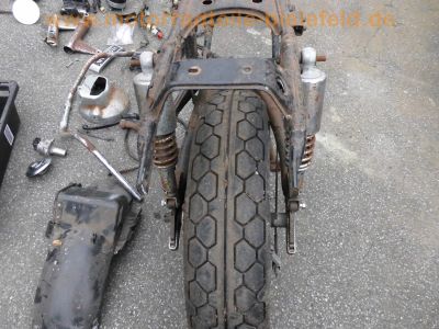 Honda_CB_750_C_Custom_US-RC01_o__Motor_wie_RC06_CB_750_KZ_95.jpg