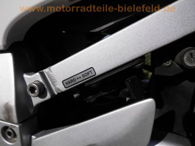 Yamaha_FJR_1300_RP04_weiss_Sturz_-_wie_RP08_RP11_RP13_75.jpg