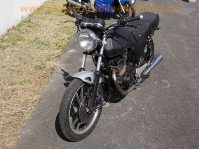 Suzuki_GSX_400_E_GK53C_schwarz_Koni_Federbeine_orig__Auspuff_-_wie_GS25X_GS40X_GSX400E_4.jpg