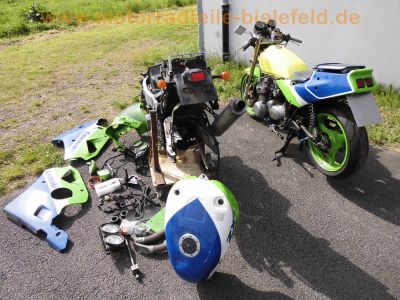 Kawasaki_ZXR_400_H_USD-Gabel_neue_Reifen_Ersatzteile_spare-parts_-_wie_ZX_ZXR_400_L_22.jpg