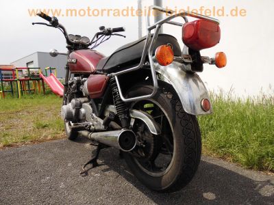 Suzuki_GS_550_L_Chopper_rot_Sturzbuegel_-_wie_GS_400_500_550_750_1000_D_E_T_L__51.jpg