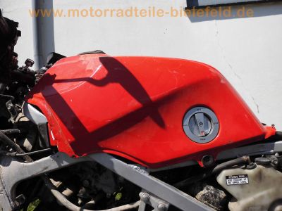 Honda_VF_1000_F_SC15_rot_V4-Tourer_-_wie_SC16_VF_500_700_750_1100_F_S_C_Sabre_Magna_34.jpg
