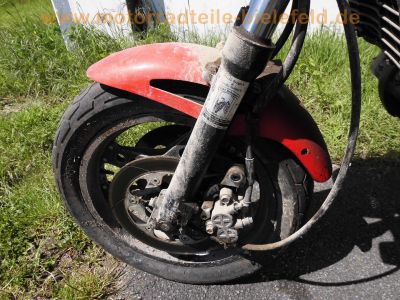 Honda_VF_1000_F_SC15_rot_V4-Tourer_-_wie_SC16_VF_500_700_750_1100_F_S_C_Sabre_Magna_35.jpg