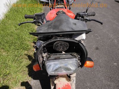 Honda_VF_1000_F_SC15_rot_V4-Tourer_-_wie_SC16_VF_500_700_750_1100_F_S_C_Sabre_Magna_38.jpg
