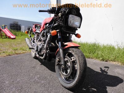 Honda_VF_1000_F_SC15_rot_V4-Tourer_-_wie_SC16_VF_500_700_750_1100_F_S_C_Sabre_Magna_66.jpg