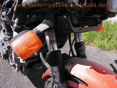 Honda_VF_1000_F_SC15_rot_V4-Tourer_-_wie_SC16_VF_500_700_750_1100_F_S_C_Sabre_Magna_99.jpg