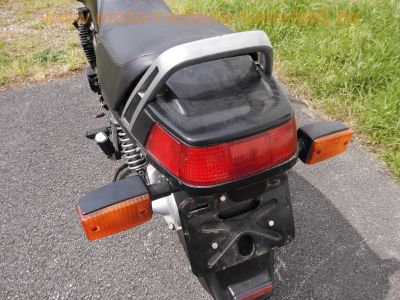 Yamaha_XJ_750_SECA_11M_schwarz_LSL_Lenker_BSM_L88__4-1_Auspuff_-_wie_XJ_650_700_900_F_Kardan_7.jpg