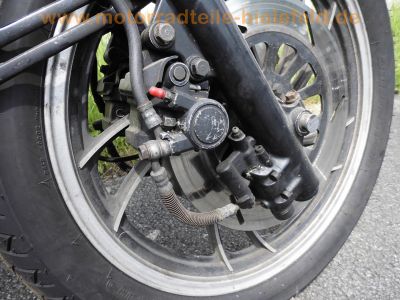 Yamaha_XJ_750_SECA_11M_schwarz_LSL_Lenker_BSM_L88__4-1_Auspuff_-_wie_XJ_650_700_900_F_Kardan_71.jpg