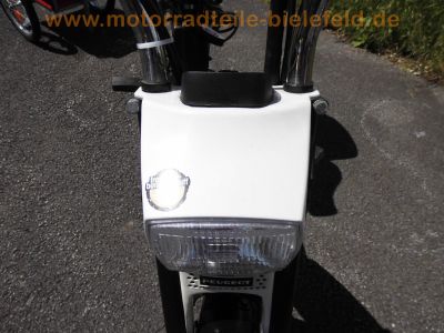 Peugeot_Mofa_Vogue_TO_51A_DE_mit_Anhaenger_-_wie_Peugeot_101_102_103_36.jpg